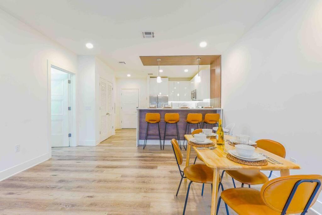 Free Parking 40 Off 2Bdr Prudendtial Center Apartment Newark Bagian luar foto